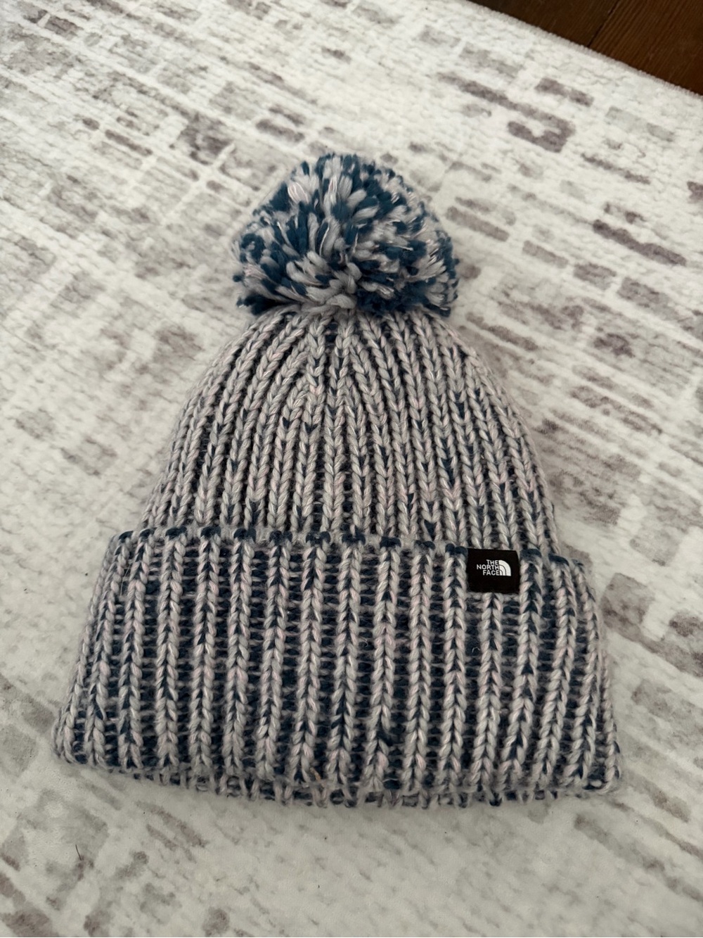 Big Kids Cozy Chunky-Knit Fleece-Lined Pom-Pom Beanie NWT